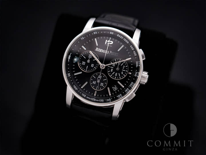 Audemars Piguet CODE 11.59 by Audemars Piguet Chronograph Ref. 26393BC.OO.A002CR.01 White Gold Black Lacquer Dial Excellent Condition u92uhfzs