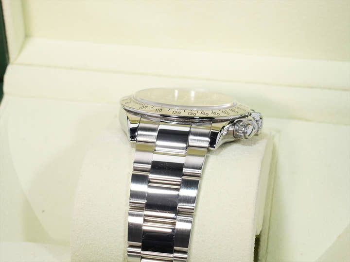 ロレックス デイトナ Ref.116520 ステンレススチール ブラック文字盤 中古 n87j8ibh