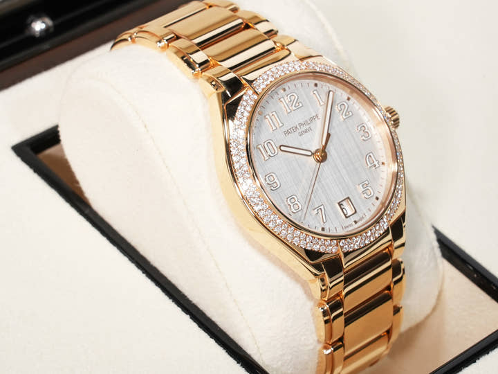 Patek Philippe Twenty-4 Ref. 7300/1200R-010 Rose Gold Silver Dial Pre-owned 6nq49rx7