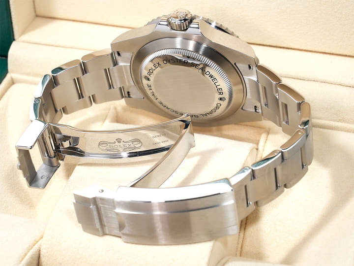 ロレックス シードゥエラー 4000 Ref.116600 ステンレススチール ブラック文字盤 中古 keyr23zy