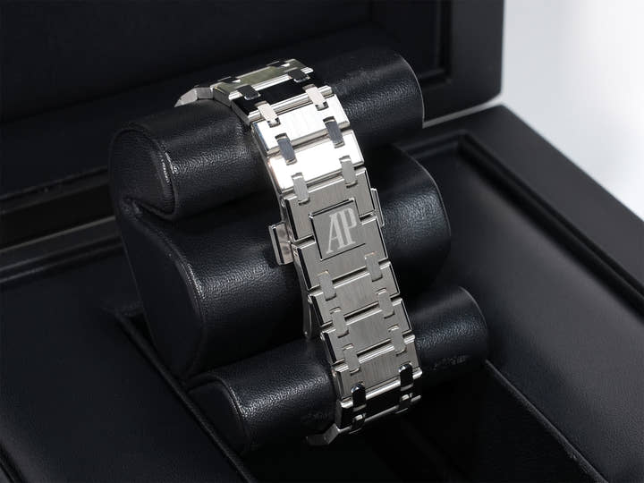 オーデマピゲ ロイヤルオーク エクストラ シン Ref.15202ST.OO.1240ST.01.A ステンレススチール ブルー文字盤 美品 jdzdc69f