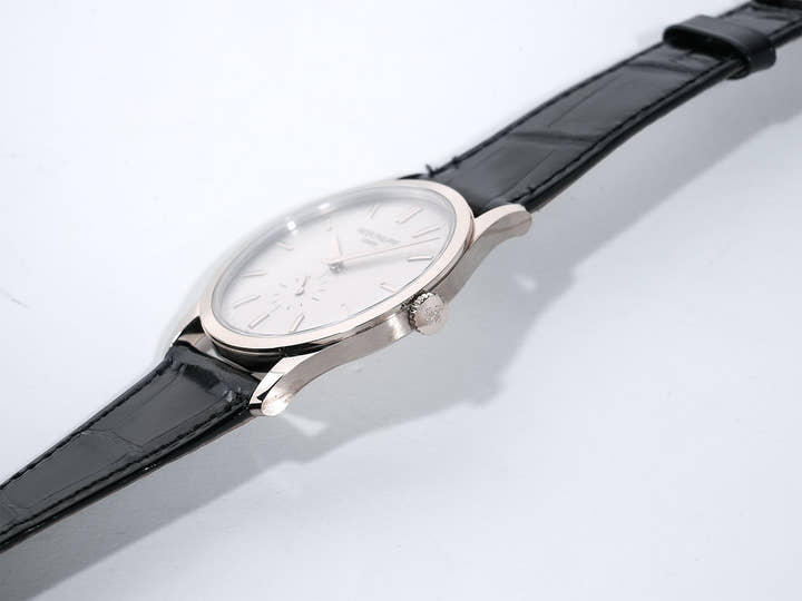 パテックフィリップ カラトラバ Ref.5196G-001 ホワイトゴールド シルバー文字盤 美中古 jyeshwhu