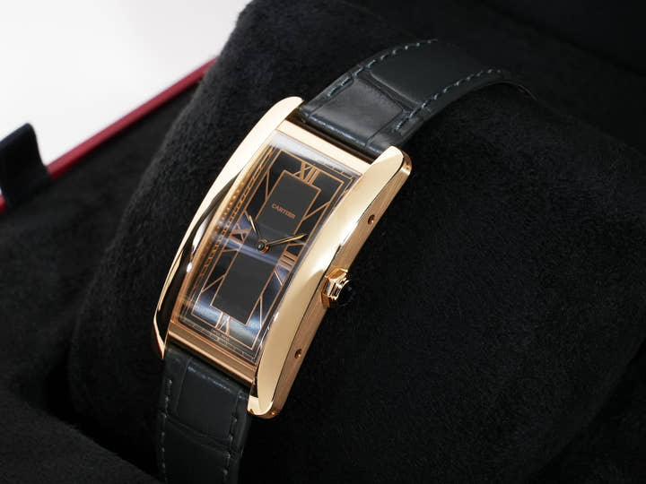 Cartier Tank Américaine LM Ref. WGTA0295 Yellow Gold Black Dial Excellent Condition spo8zdd2