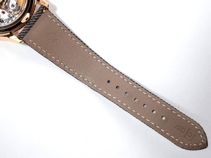 Patek Philippe Annual Calendar Moonphase Ref. 4946R-001 Rose Gold Chestnut, Vertical and Horizontal Satin-Finished Dial, Excellent Condition ah8wryjv