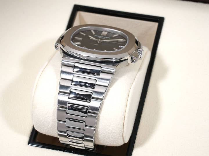 パテックフィリップ ノーチラス Ref.5711/1A-010 ステンレススチール ブルー文字盤 美中古 togaohst