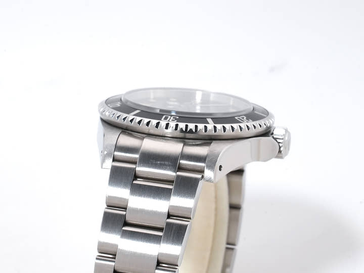 ロレックス シードゥエラー Ref.16600 ステンレススチール ブラック文字盤 中古 acph4r8y