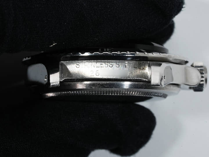 Rolex Submariner Ref. 5513 Stainless Steel Black Dial Used cto97uiq