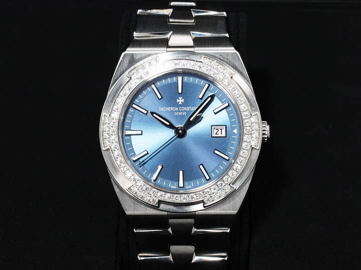 Vacheron Constantin Overseas Quartz Ref. 1205V/100A-B590 Stainless Steel Denim Blue Dial Used hfedjr85