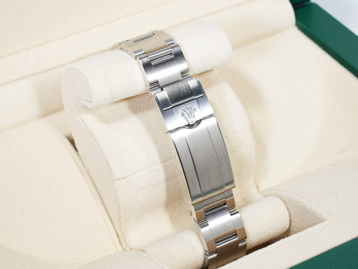 ロレックス エクスプローラー36 Ref.124270 ステンレススチール ブラック文字盤 オイスターブレスレット 美品 3w4wymn7
