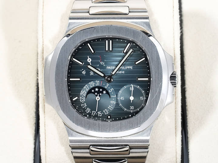 パテックフィリップ ノーチラス プチコンプリケーション Ref.5712/1A-001 ステンレススチール ブルー文字盤 中古 v7rf5ks2