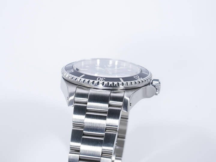 ロレックス シードゥエラー Ref.16600 ステンレススチール ブラック文字盤 美中古 89mjtud5