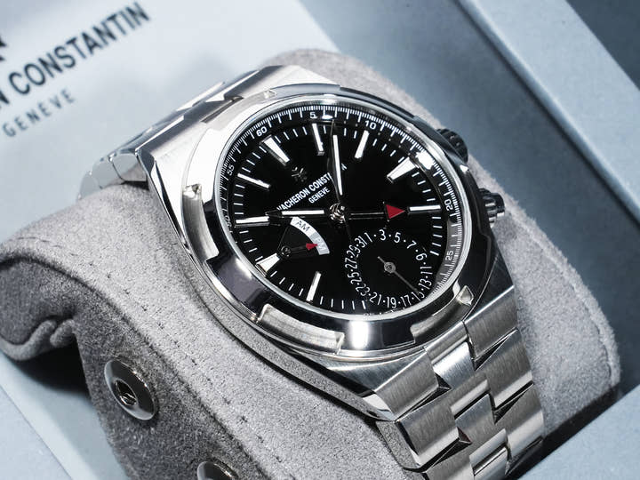 ヴァシュロンコンスタンタン オーヴァーシーズ デュアルタイム Ref.7920V/210A-B546 ステンレススチール ブラック文字盤 中古 sig6giq8