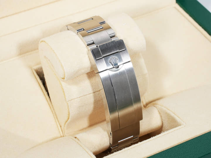 ロレックス シードゥエラー Ref.126600 ステンレススチール ブラック文字盤 中古 v2sm4ide