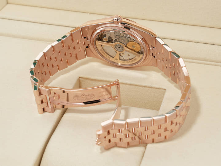 Rolex Land-Dweller Ref. 127235 Everose Gold White Dial Jubilee Bracelet Unused kstr8ra5