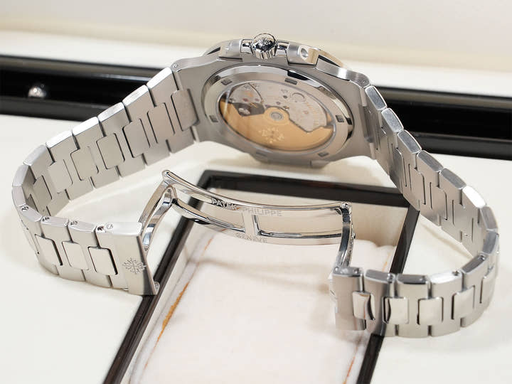 パテックフィリップ ノーチラス Ref.5711/1A-001 ステンレススチール ブルー文字盤 美品 7gmw7d45
