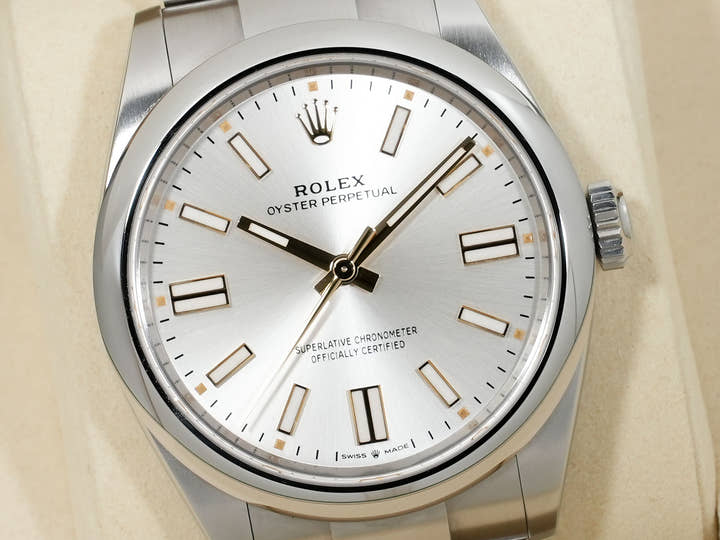 ロレックス オイスターパーペチュアル41 Ref.134300 ステンレススチール シルバー文字盤 中古 7nivwkri