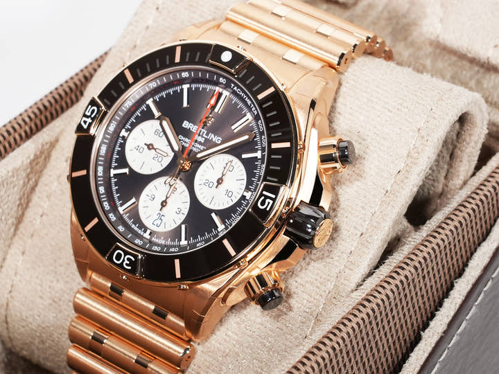 Breitling Super Chronomat B01 44 Ref. RB0136 Red Gold Brown Dial Unused uhm6y8kz