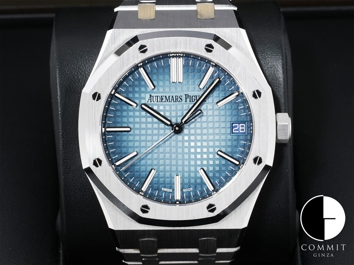 Audemars Piguet Royal Oak Ref.15510BC.OO.1320BC.02 White Gold Smoked Blue Dial Used sfgbfkvv
