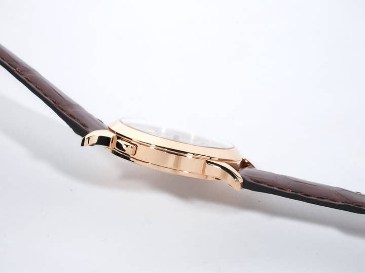 パテックフィリップ コンプリケーション ワールドタイム Ref.5230R-001 ローズゴールド シルバー文字盤 中古 iop75yvq