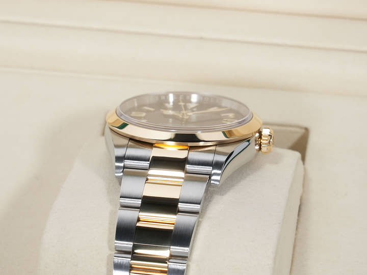 ROLEX Explorer 36 Ref. 124273 Stainless Steel/Yellow Gold Black Dial Oyster Bracelet Excellent Condition 6or936z4