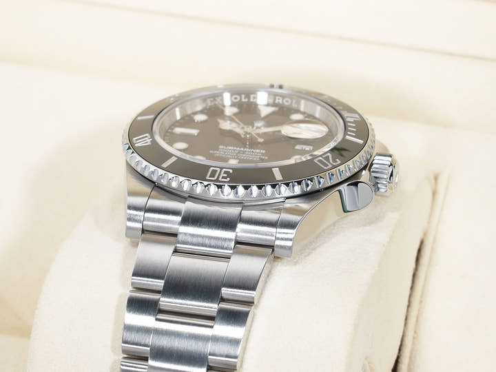 Rolex Submariner Date Ref.126610LN Stainless Steel Black Dial Excellent Used Condition v8uomye6