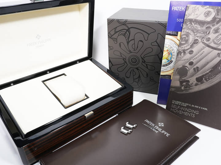 パテックフィリップ Twenty-4 Ref.7300/1200A-011 ステンレススチール オリーブグリーン ソレイユ文字盤 未使用 hxqqg7kz