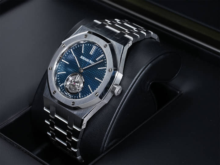 オーデマピゲ ロイヤルオーク フライング トゥールビヨン エクストラ シン (RD#3) Ref.26670ST.OO.1240ST.02 ステンレススチール ブルー文字盤 美品 yc6r4bm2