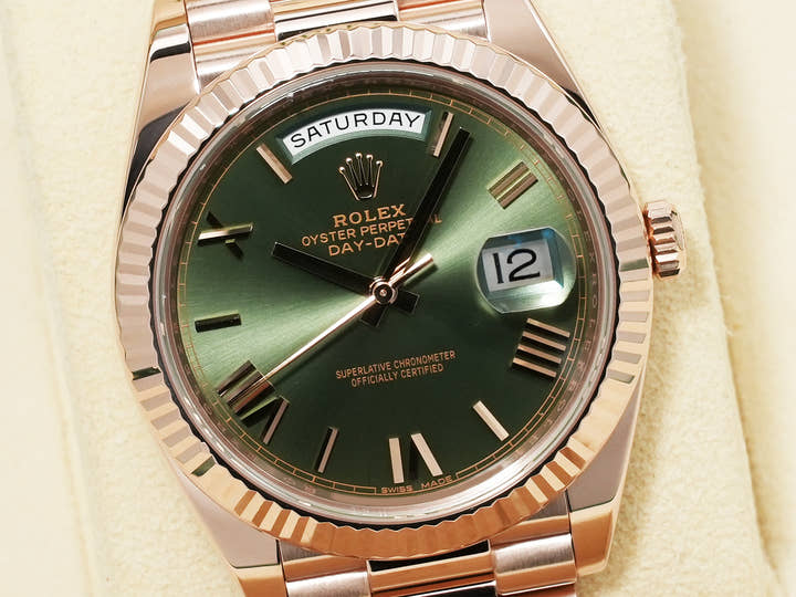 ロレックス デイデイト40 Ref.228235 エバーローズゴールド オリーブグリーン文字盤 中古 3zfjo4qd