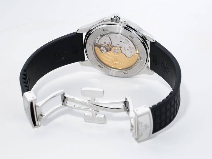 Patek Philippe Aquanaut Large Ref.5065A-001 Stainless Steel Black Dial Pre-owned 5reybj8g
