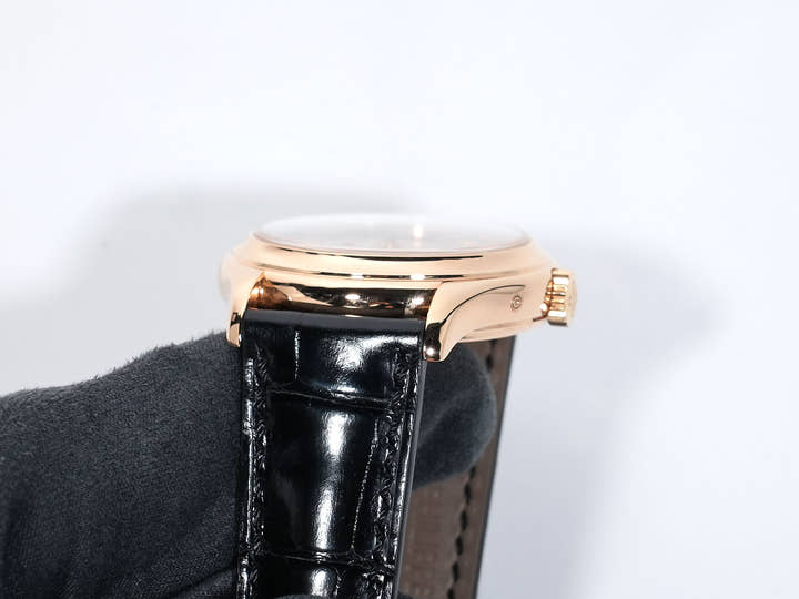 Patek Philippe Annual Calendar Ref. 5035R-001 Rose Gold Silver Dial, Pre-owned in Excellent Condition j6suki2b