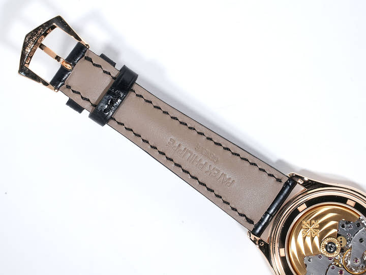 Patek Philippe Annual Calendar Ref. 5035R-001 Rose Gold Silver Dial, Pre-owned in Excellent Condition j6suki2b