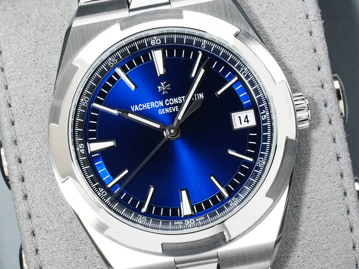ヴァシュロンコンスタンタン オーヴァーシーズ オートマティック Ref.4520V/210A-B128 ステンレススチール ブルー文字盤 未使用 gxgp7k4f