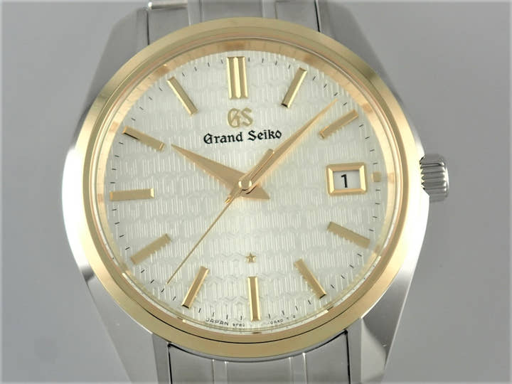 グランドセイコー 9Fクォーツ Ref.SBGV238 シャンパン文字盤 中古 9f-quartz