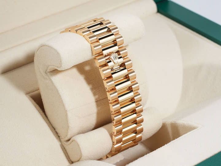 ロレックス デイデイト40 Ref.228238 イエローゴールド シャンパン文字盤