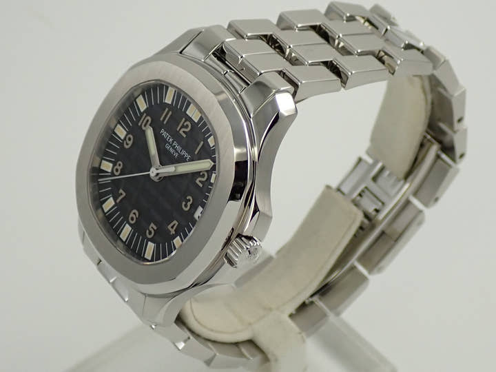 パテックフィリップ アクアノート Ref.5065/1A-010 ステンレススチール ブラック文字盤