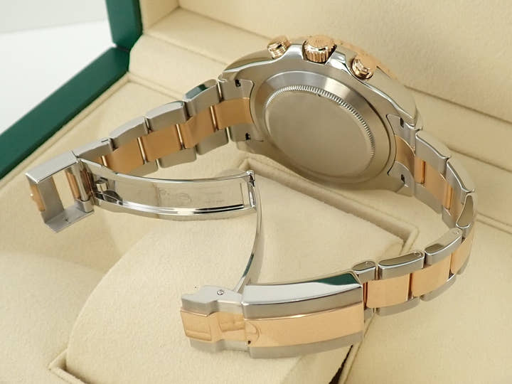 ロレックス ヨットマスターII Ref.116681 ステンレススチール/エバーローズゴールド ホワイト文字盤