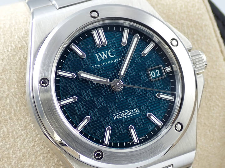 IWC インヂュニア オートマティック 40 Ref.IW328903 グリーン文字盤 美中古 77F11482