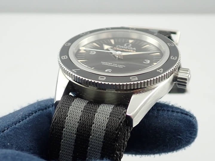 Omega Seamaster 300 Spectre Limited Edition Ref.233.32.41.21.01.001 Black Dial Excellent Condition 233L0WUS