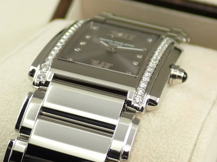 パテックフィリップ Twenty-4 Ref.4910/10A-010 ステンレススチール グレー文字盤