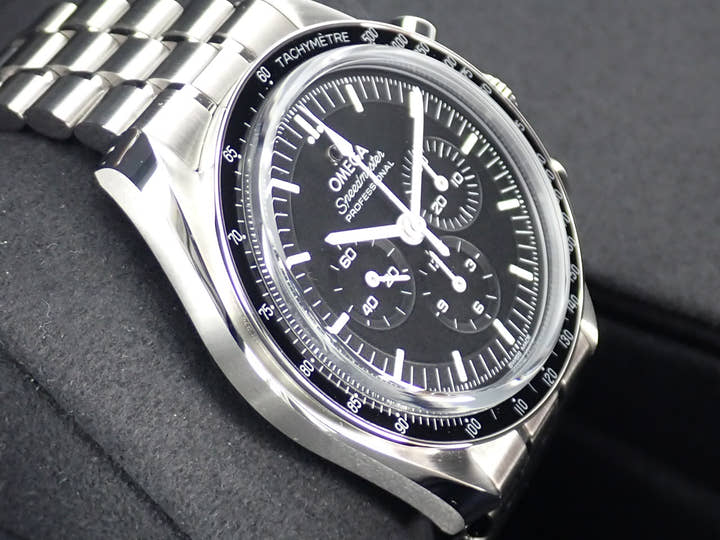 オメガ スピードマスター Ref.310.30.42.50.01.002 ブラック文字盤 極美品 speed-master-41