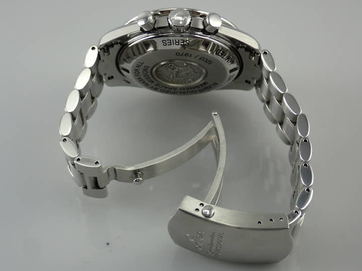 オメガ スピードマスター Ref.311.32.42.30.04.001 ホワイト文字盤 中古 speed-master-44
