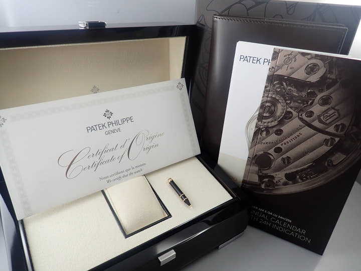 パテックフィリップ アニュアルカレンダー Ref.5205R-011 ローズゴールド オリーブグリーン文字盤