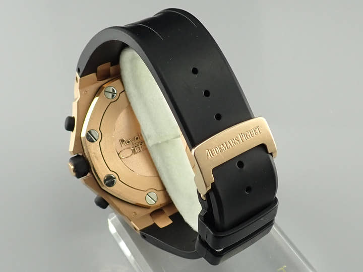 Audemars Piguet Royal Oak Offshore Chronograph <Warranty, Box, etc.>