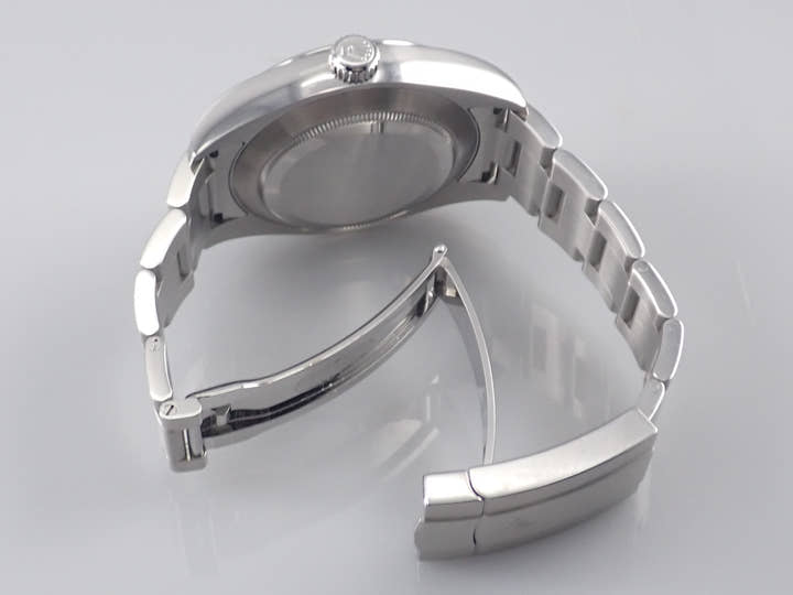 ロレックス エアキング Ref.116900 ブラック文字盤 中古 airking-45