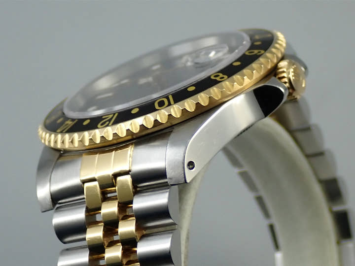 ロレックス GMTマスターII Ref.16713 ステンレススチール/イエローゴールド ブラック文字盤 ジュビリーブレスレット 中古 SM45PT31