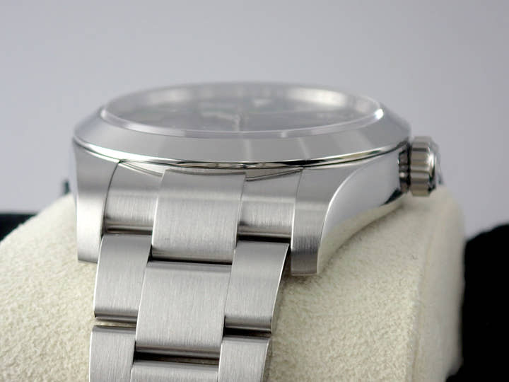 ロレックス エアキング Ref.116900 ブラック文字盤 未使用 airking-37