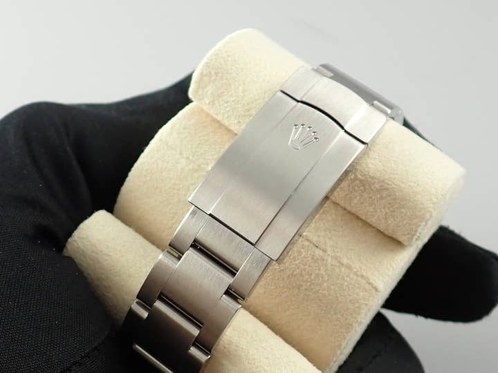 Rolex Air King Ref.116900 Black Dial Unused airking-46