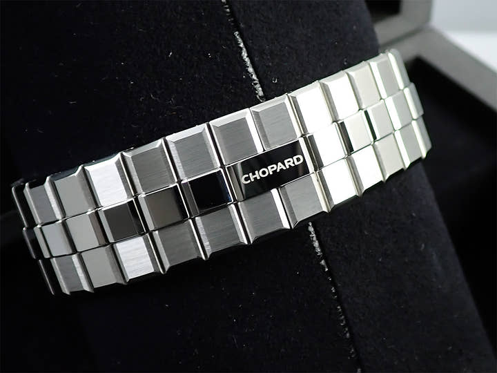 ショパール アルパイン イーグル 41 Ref.298600-3001 ブルー文字盤 未使用 KW651744