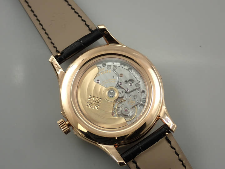 パテックフィリップ アニュアルカレンダー Ref.5205R-010 ローズゴールド ブラック文字盤