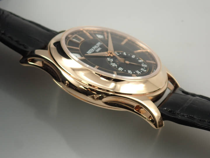 パテックフィリップ アニュアルカレンダー Ref.5205R-010 ローズゴールド ブラック文字盤